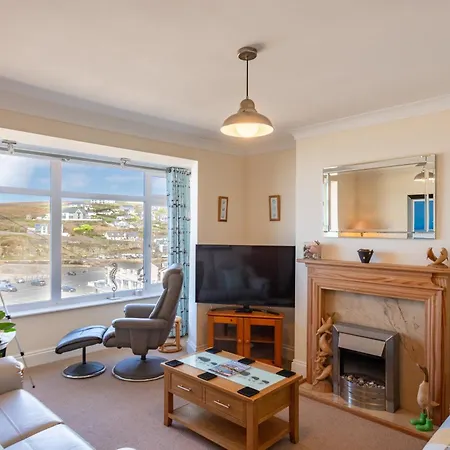 Gulls Roost - Pet Friendly Self Catering Portreath, Cornwall 펜션 *