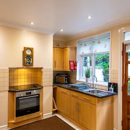 펜션 Gulls Roost - Pet Friendly Self Catering Portreath, Cornwall *